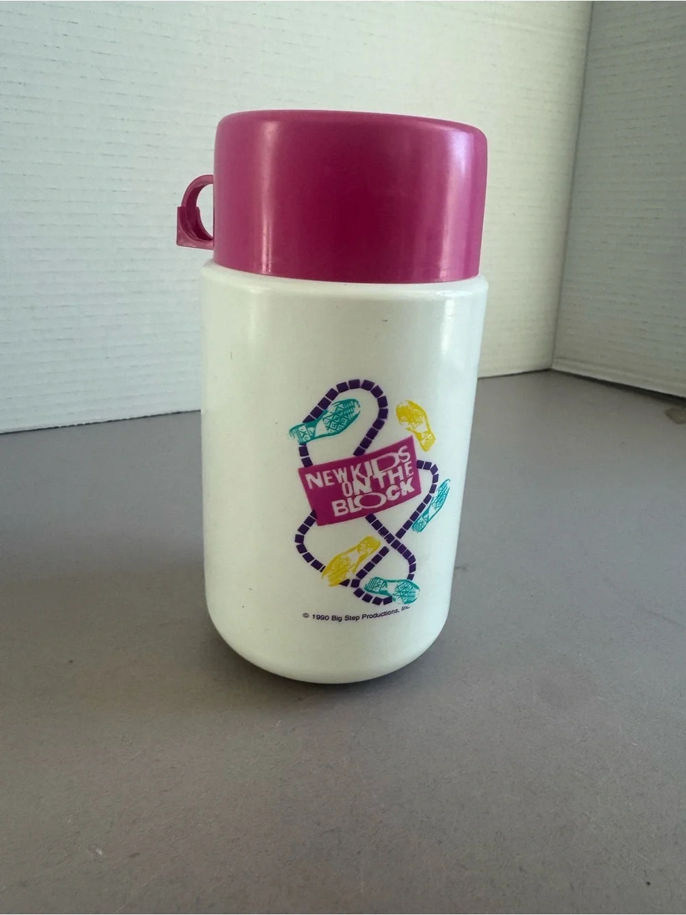 New Kids On The Block Pink & White Retro Insulated Bottle